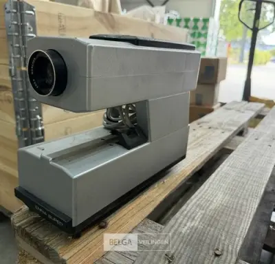 RIA SUPER SL diaprojector – kavel bij Belga Veilingen