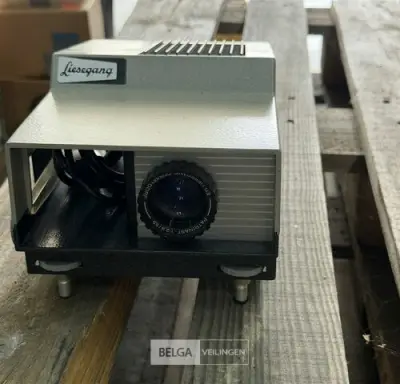 LIESEGANG FANTIMAT diaprojector – kavel bij Belga Veilingen