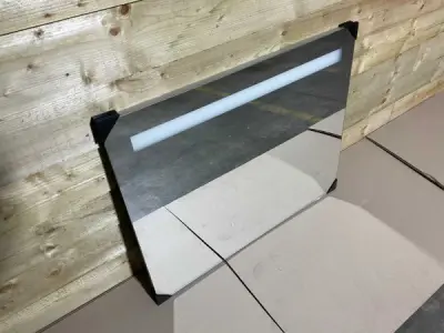 Beaux spiegel 100x80cm m/sensor en verlichting – kavel bij XL Auctions