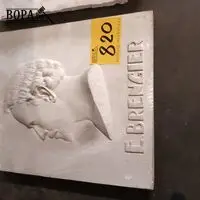 Tablet in gips E. Brengier – kavel bij BOPA Auctions, Hooglede