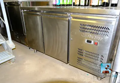 2-deurs koeltafel – kavel bij Clicpublic