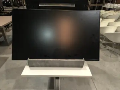 Een LG-tv-scherm van 43 inch – kavel bij Auctionline, Anderlecht