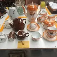 Lot divers servies – kavel bij BOPA Auctions, Tielt