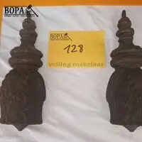 Gietijzeren gordijngewichten. 2 stuks – kavel bij BOPA Auctions, Tielt