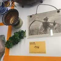 Decoratie. 3 stuks – kavel bij BOPA Auctions, Tielt