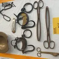 Oude instrumenten. 8 stuks – kavel bij BOPA Auctions, Tielt