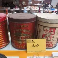 Oude koffieblikken. 4 stuks – kavel bij BOPA Auctions, Tielt