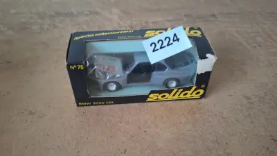 Modelauto BMW 3000 CSL N° 75 - Solido – kavel bij Goeiendeal