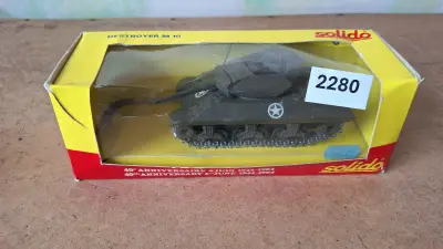 Solido schaalmodel Destroyer M 10 tankjager (40 jaar D-Day) – kavel bij Goeiendeal