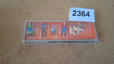 Preiser, Figuren op de boerderij – kavel bij Goeiendeal