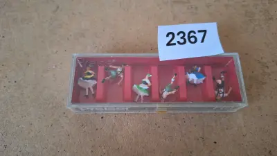 Preiser, Volksdansers – kavel bij Goeiendeal