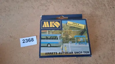 MKD, Arrets autocar SNCF-TER bushalte – kavel bij Goeiendeal