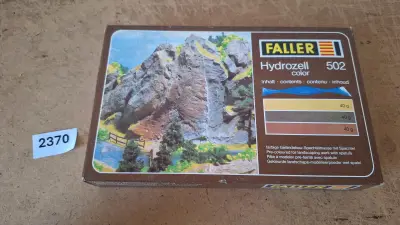 Faller 502, Hydrozell color gekleurde landschaps-modelleerpoeder met spatel – kavel bij Goeiendeal