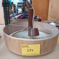 Vintage plafondlamp in teak – kavel bij BOPA Auctions, Tielt