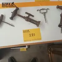 Antieke kurkentrekkers. 4 stuks – kavel bij BOPA Auctions, Tielt
