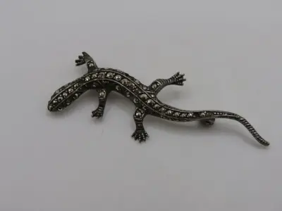 Vintage Zilveren Hagedisbroche met Markasiet – kavel bij De Kringwinkel, Diest