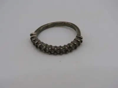 Zilveren Aangesloten Memoire Ring – kavel bij De Kringwinkel, Diest