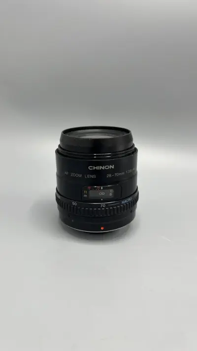 Zoomlens Chinon AF 28-70mm f/3.5-4.5 Macro vintage camera-objectief – kavel bij De Kringwinkel, Oostkamp