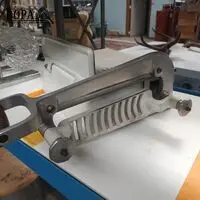 Kaassnijmachine – kavel bij BOPA Auctions, Tielt