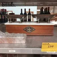 Weegschaal en blok met gewichten – kavel bij BOPA Auctions, Tielt