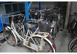 lot damesfietsen – kavel bij Desvo Veilingen, Oudenburg Stad Oudenburg- Opruiming Stad