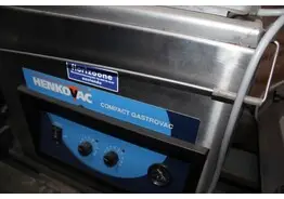 Vacuummachine – kavel bij Desvo Veilingen, Oudenburg Stad Oudenburg- Opruiming Stad