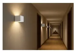 6 x Wandlamp – Tweerichtings LED – Kubus – 2 x 5W – Wit – kavel bij Desvo Veilingen, Be