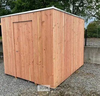 Tuinhuis tripel, afm 295x295 x 240 cm hoog – kavel bij Belga Veilingen, Lummen