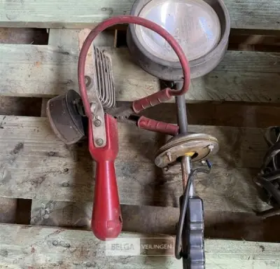 Analoge Zeca 207 accutester – kavel bij Belga Veilingen, Zonhoven