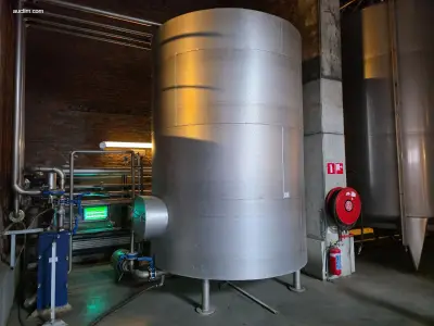 Inox HLT tank – kavel bij Auctim, Fexhe Le Haut Clocher