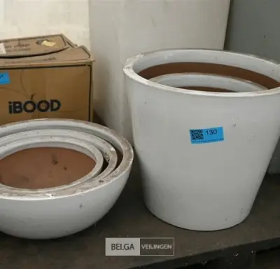 6 x keramieke bloempot – kavel bij Belga Veilingen, Retie