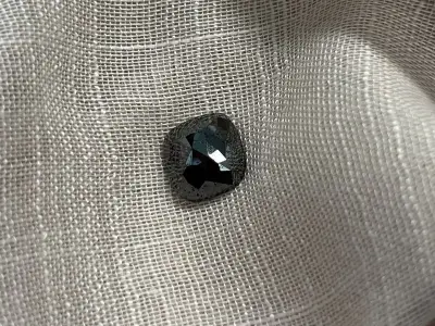 Diamant - 4.05 carat natuurlijke zwarte diamant (gecertificeerd) – kavel bij Onlineveilingmeester