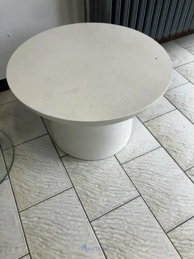 Bijzettafel – kavel bij VH Auctions