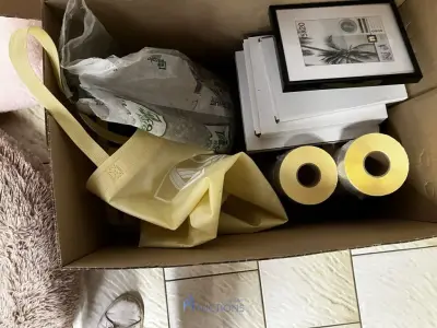 Partij divers winkelmateriaal – kavel bij VH Auctions