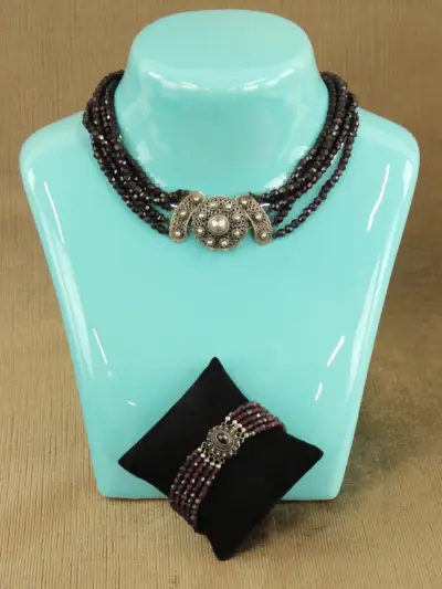 Topázio - 916 zilveren granaatcollier en bijpassende armband – kavel bij De Kringwinkel, Antwerpen
