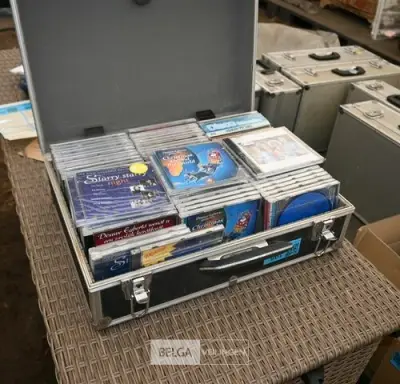 Flightcase met CD's – kavel bij Belga Veilingen, Retie