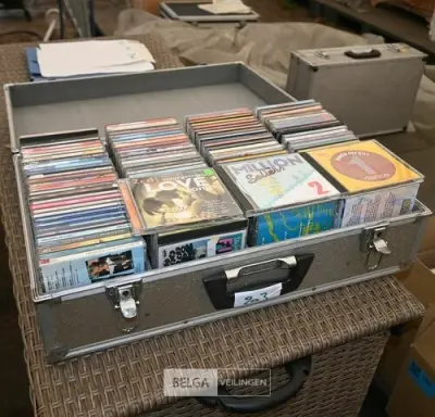 Flightcase met CD's – kavel bij Belga Veilingen, Retie