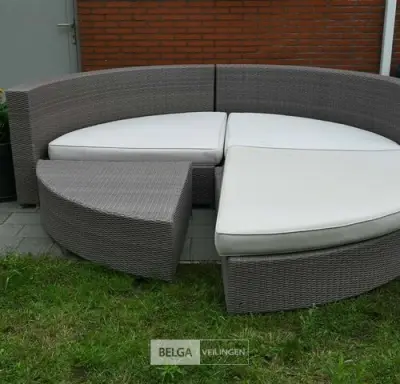 Grote ronde loungeset – kavel bij Belga Veilingen, Retie
