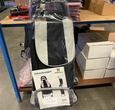 Lot van 3x boodschappentrolley – kavel bij Belga Veilingen