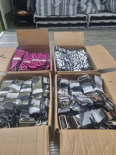 Ca. 96x Tassenbanden, 24 stuks per kleur, 4 Kleuren – kavel bij Onlineveilingmeester, Zutphen
