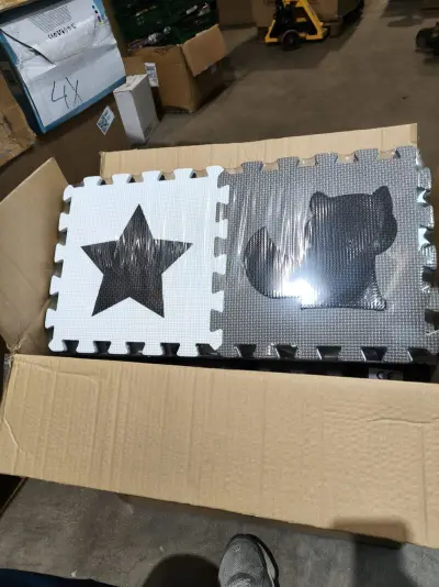 4x Foam puzzelmatten in grote doos, zwart/grijs/wit – kavel bij Onlineveilingmeester, Zutphen