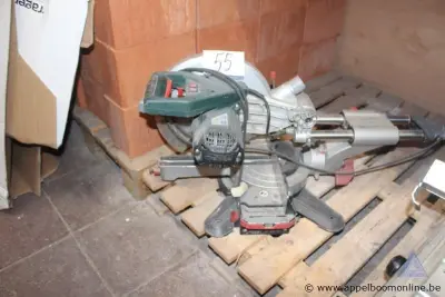 Afkortzaag met trekfunctie, METABO KGS 216 M. Werking niet gekend – kavel bij Appelboom