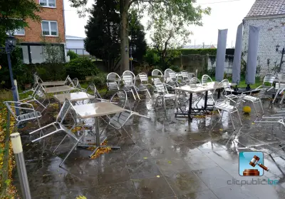 Partij tuinmeubelen – kavel bij Clicpublic