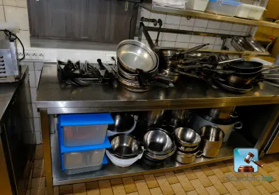 Verscheidenheid aan HoReCa-apparatuur – kavel bij Clicpublic