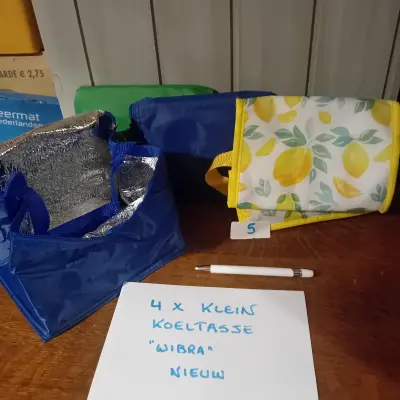 4 stuks kleine koeltassen, merk Wibra, nieuw (Lot: 5) – kavel bij Goeiendeal, Lommel