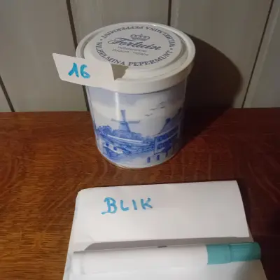 Voorraadblik Wilhelmina Pepermunt, merk Fortuin, met Oud-Hollandse afbeelding (Lot: 16) – kavel bij Goeiendeal, Lommel