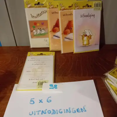 5 sets van 6 stuks uitnodigingskaarten met enveloppen voorzien van beertjesmotief (Lot: 98) – kavel bij Goeiendeal, Lommel