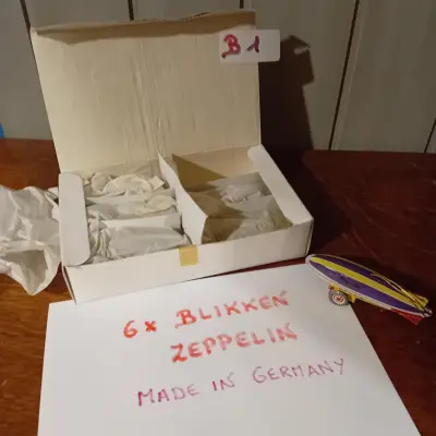 6 stuks blikken zeppelins in originele doos, mechanisch opwindbaar model (Lot: B 1) – kavel bij Goeiendeal, Lommel