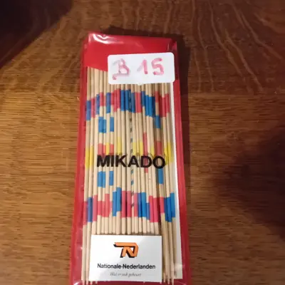 Mikado behendigheidsspel, uitgave van Nationale-Nederlanden (Lot: B 15) – kavel bij Goeiendeal, Lommel