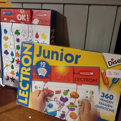 Educatief elektronisch vragenspel "Lectron Junior OK" met 360 vragen, merk Diset (Lot: B 50) – kavel bij Goeiendeal, Lommel